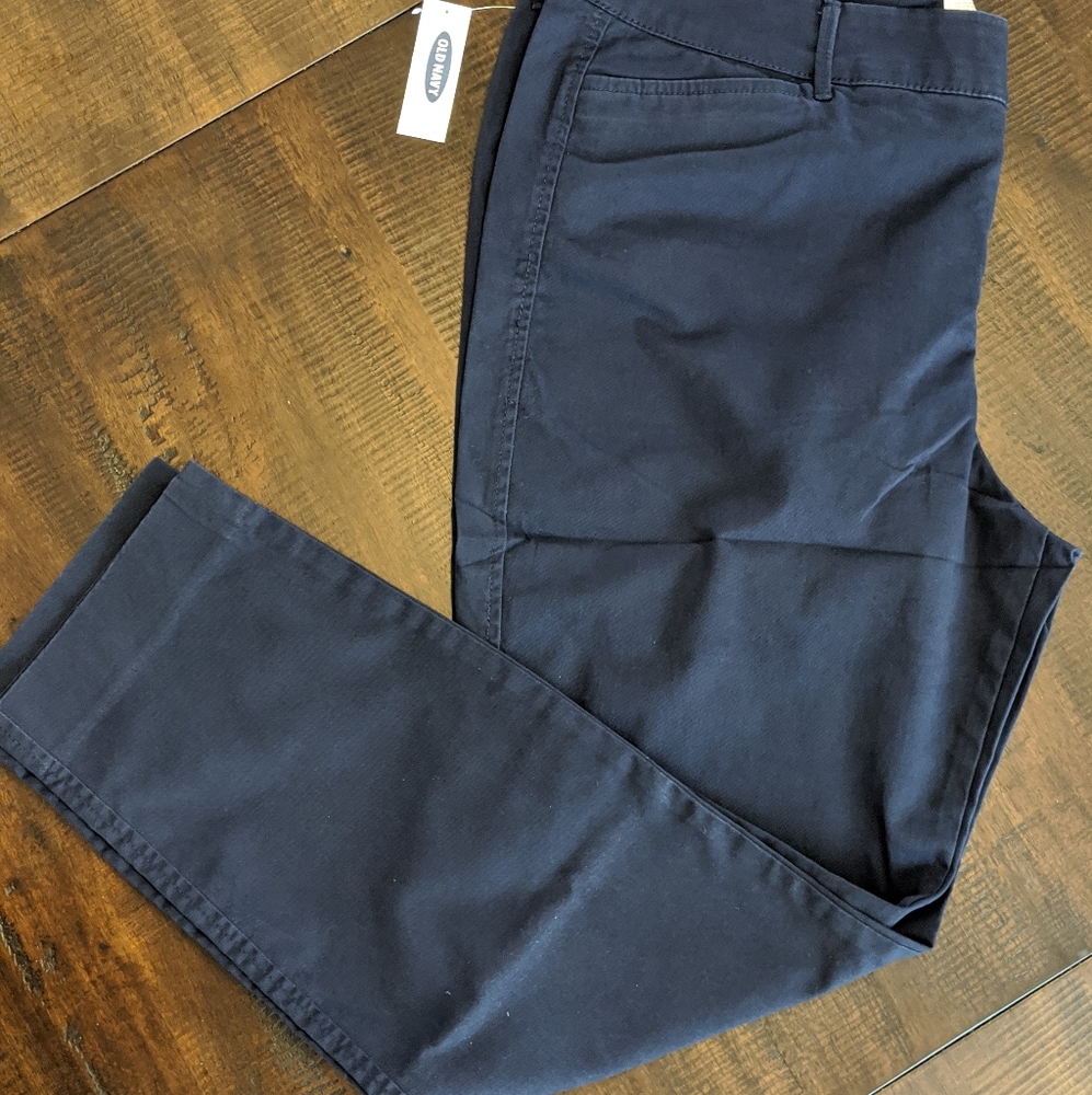 Old Navy Pixie Chinos